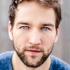 Drew Moerlein as Thomas Wright