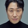 Shin Mun-sung as Missionary