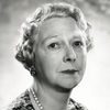Marie Lohr as Mrs. Dolly Fraser