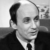 Jacques Ertaud as Orsini