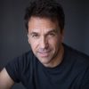 Oriol Tarrasón as Román