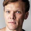 Sebastian Hülk as Matorin