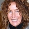 Alba Sola as Presidenta (voice)
