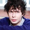 Simon Amstell as Eric Sacks