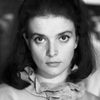 Zofia Saretok as Neighbor