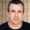 Jeff Prewett as Robber 1