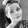 Patricia Hilliard as The Girl at the Castle, a Young Girl in Love