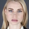 Lucy Fry as Alex Hayes