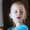 Jana Güttgemanns as Little Girl