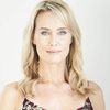 Jeanette Roxborough as Mrs. Heller