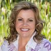 Maureen Andronis as Comedy Club Patron