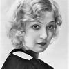 Mártha Eggerth as Eve Minard