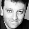 Michel Lerousseau as Medecin