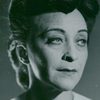 Mimi Pollak as Mrs. Calwagen, Henrik's aunt