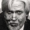Harald Heide-Steen Jr. as Emanuel Desperados (voice)