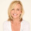 Sandra Robinson as Joanne