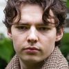 Patrick Walshe McBride as Dylan