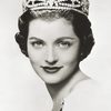 Lee Meriwether as Young Girl