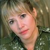 Maggie O'Neill as Kim