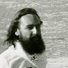 Louis Gottlieb as Guru