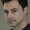 Emílio Orciollo Netto as Valmir