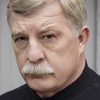 Richard Fike as Officer Smith