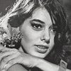 Cristina Aché as Silene