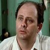 Richard Kuss as Linda's Father