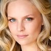 Trish Coren as Jessie Holden