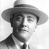Harry Gribbon as Bank Guard(uncredited)