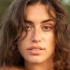 Paige Evans as Sienna