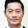 Kenny Wong Tak-Ban as Warden Tang