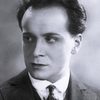 Walter Rilla as Prof. Hans Muller-Mertens