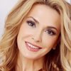 Olha Sumska as Vanya's mother