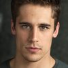 Martiño Rivas as Dani