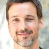 Florian David Fitz as Vater