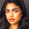 Alicia Rosario as Liz