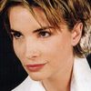 Sandrine Caron as Gautier, secrétaire de M. Salvage