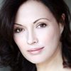 Lydia Andrei as Lisbeth