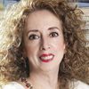 María Elena Saldaña as Portera