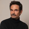 Francisco Rubio as Luis Baldivia