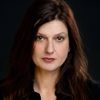 Natalie Pinot as Dependienta
