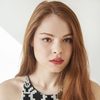 Charlotte Schweiger as Mike's Girlfriend