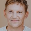 Christoph Glaubacker as Cop 2