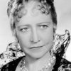 Georgia Caine as Lee's Mother, Mrs. Malone