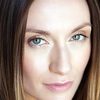Emma Clifford as Ms Rossi