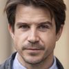 Henrik Lundström as Fredrik
