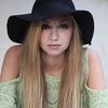 Lissa Lauria as Lucy