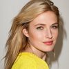 Cameron Kelly as Amelia