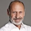 Gábor Reviczky as Ezredes